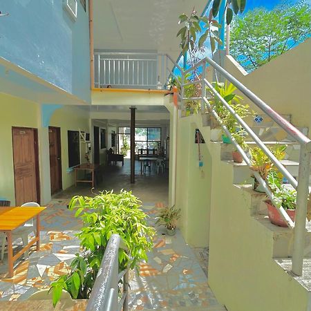 Carillo Guest House 코른 외부 사진