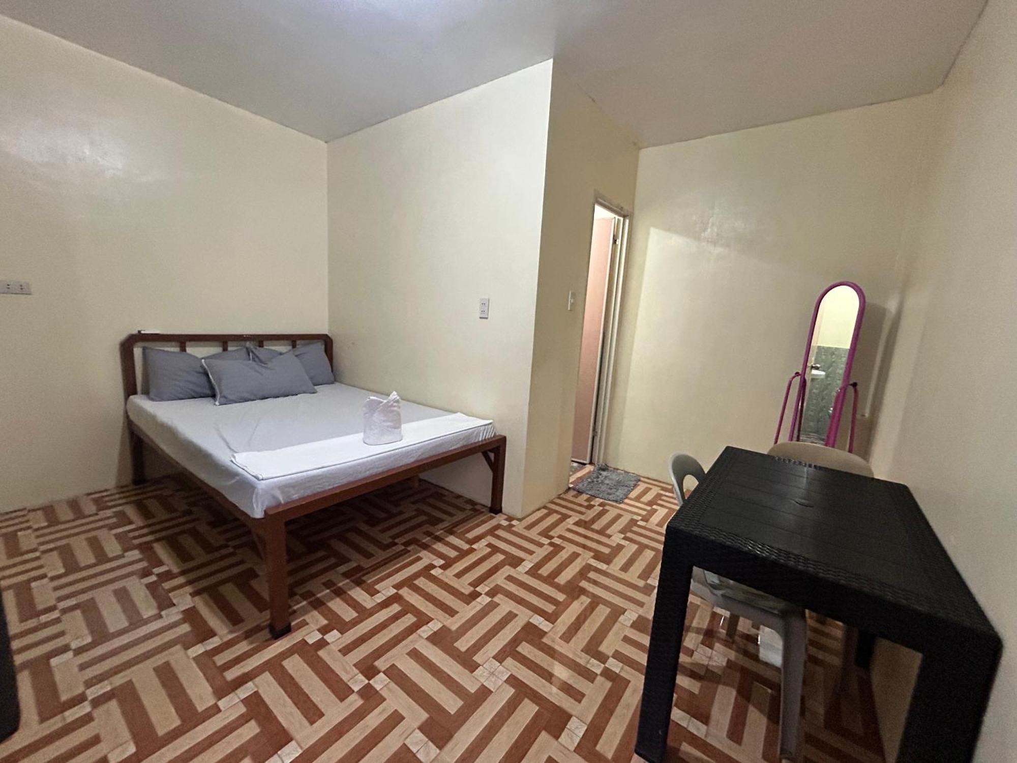 Carillo Guest House 코른 외부 사진