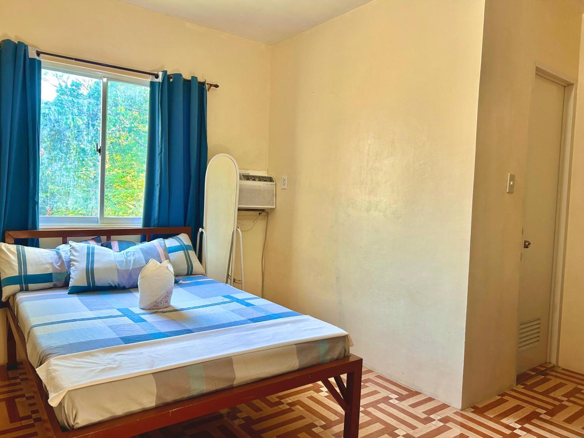 Carillo Guest House 코른 외부 사진