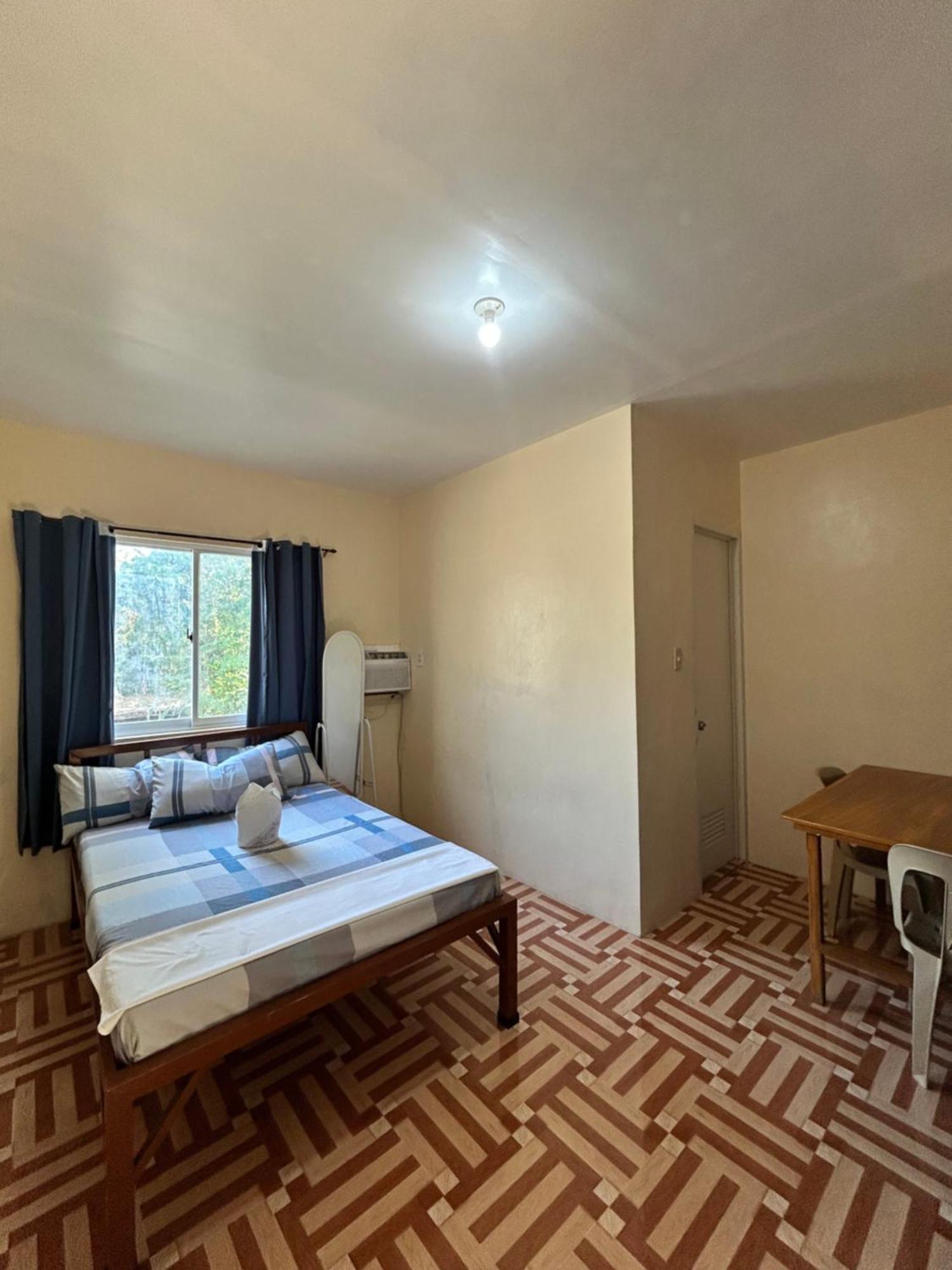 Carillo Guest House 코른 외부 사진