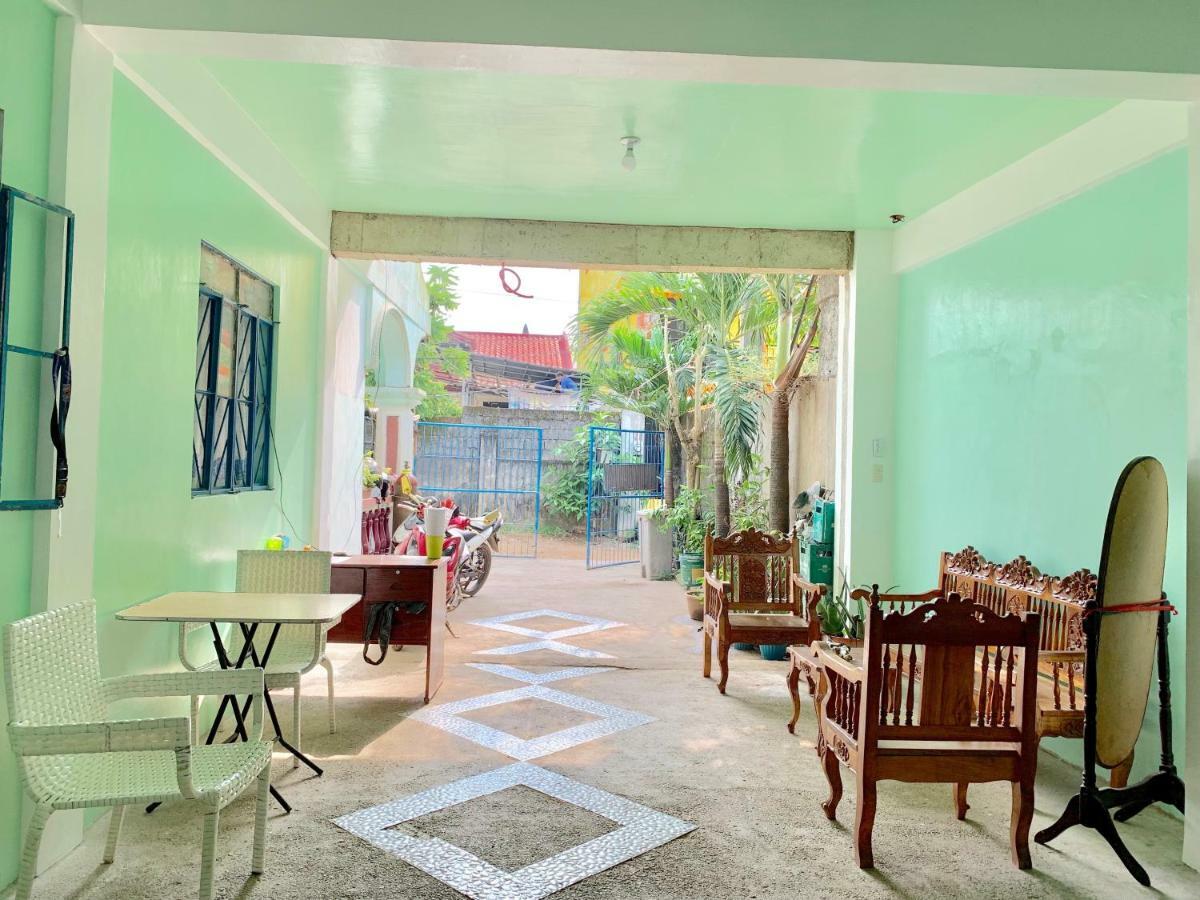 Carillo Guest House 코른 외부 사진